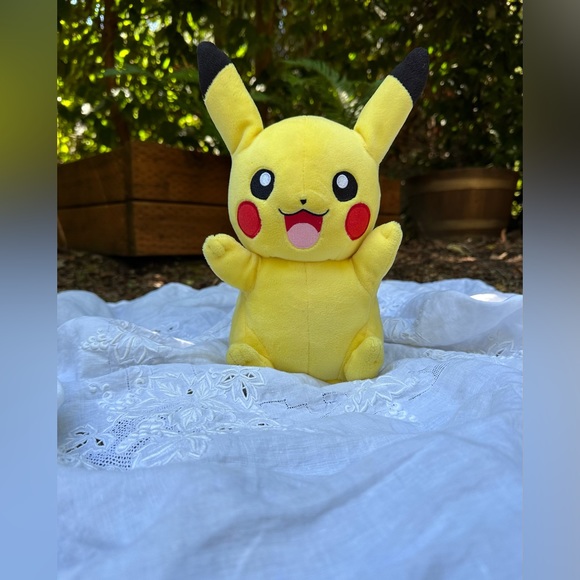 Nintendo Other - Pikachu Plush Stuffed Toy Talking Light Up Pokemon Tomy 2016 Ears Movable 10.5"